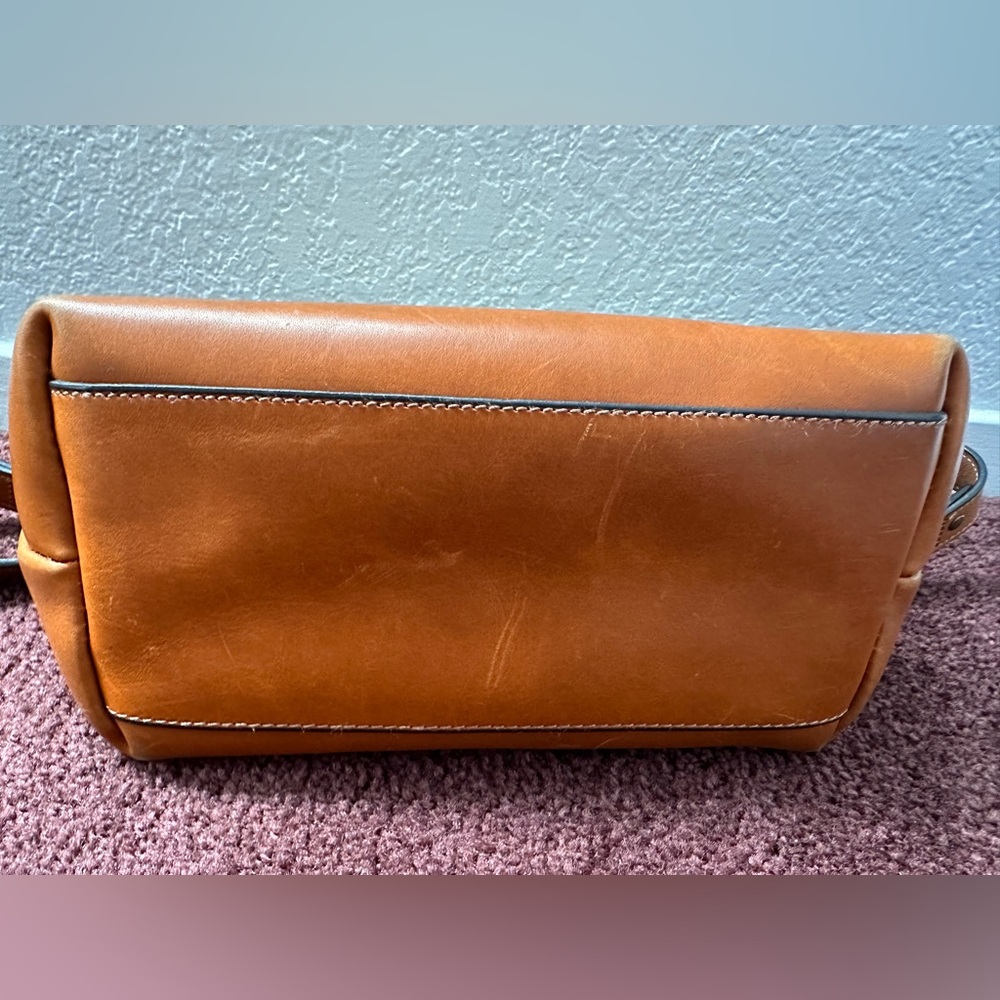 L.L.Bean Waxed Canvas Crossbody. Cotton Canvas Bag Leather Trim. - Picture 10 of 11